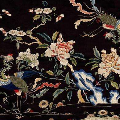 服裝定制與生產(chǎn)一體化 從絲印到刺繡的時(shí)尚價(jià)值鏈